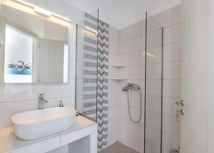 Διαμέρισμα Sunny & Blue 3